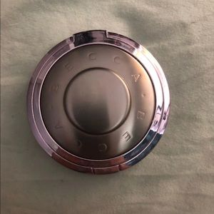 BECCA prismatic amethyst shimmering skin